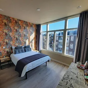 Couette-café Roomwest, Amsterdam