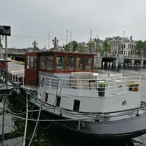  Apartment Houseboat Rose